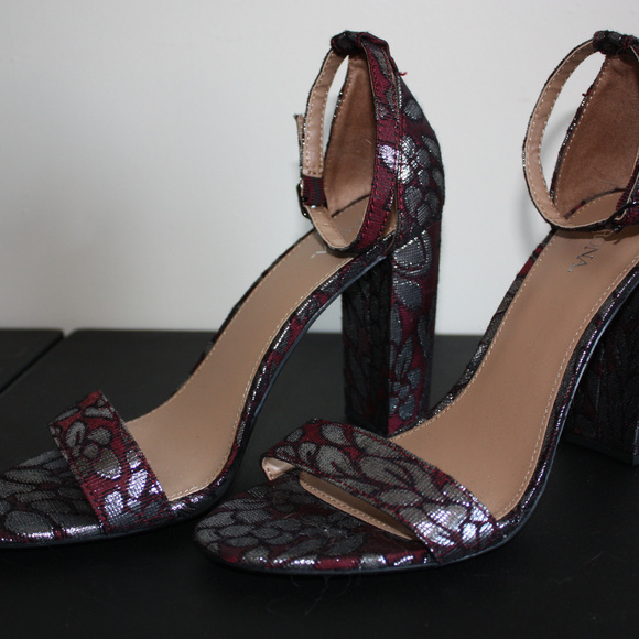 Merona Heels - Picture 2 of 2